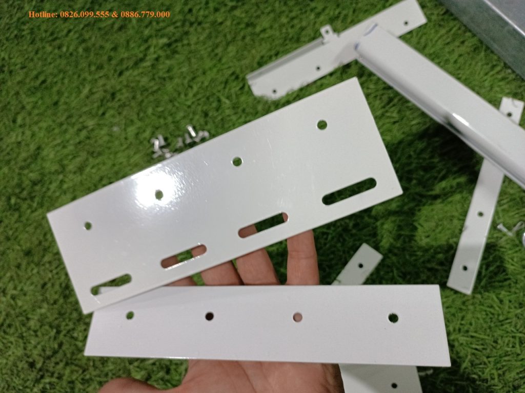 Bánh xe đơn liền móc rèm nhựa pvc xếp dồn; Pát treo rèm nhựa pvc trong ...